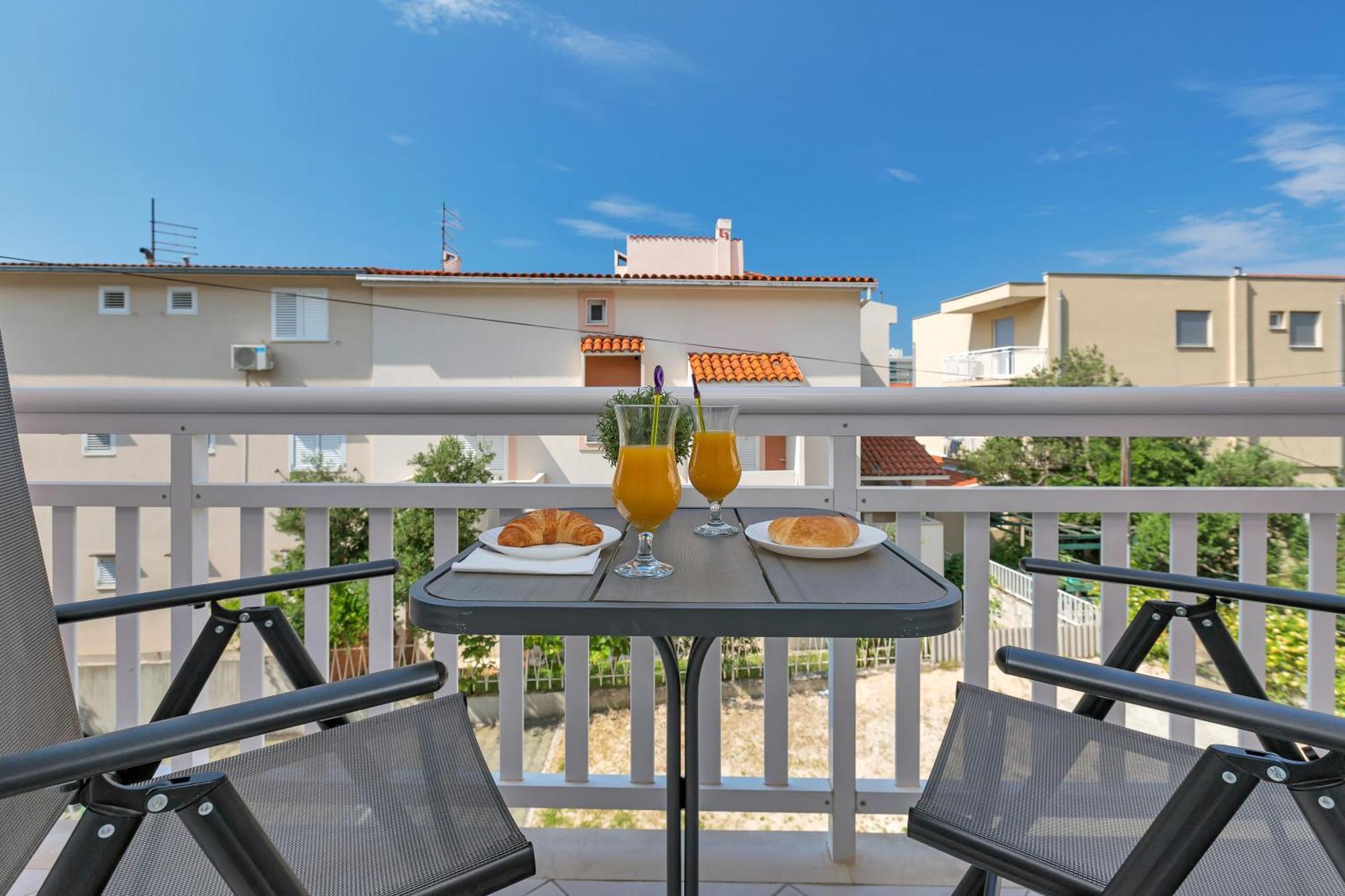 Apartments Marija Makarska Exterior photo